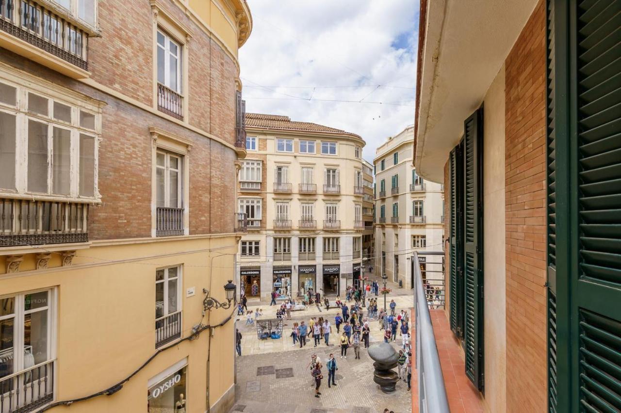 Vistas CALLE LARIOS Málaga Exterior foto